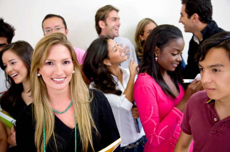Célébration de la Journée internationale des étudiants – L’importance de l’éducation et de l’unité mondiales