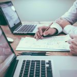 Por qué es importante para las empresas contar con soporte multilingüe durante la temporada de impuestos